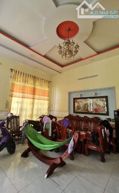 Bán nhà sân vườn 10.6m x 18m, ôtô ngủ nhà, đường Trần Văn Giàu, xã Phạm Văn Hai, Bình Chán - 3