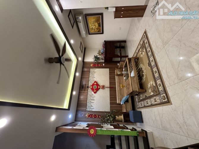 Bán nhà Chùa Bộc, tặng nội thất, 38,5m2 x 4 tầng, 4 ngủ, gần phố, ngõ ba gác, chào 8,5 tỷ - 3