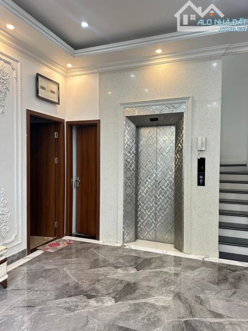 BÁN căn biệt thự song lập Vencie 144m2, đã hoàn thiện có thang máy giá chỉ 19 tỷ - 3