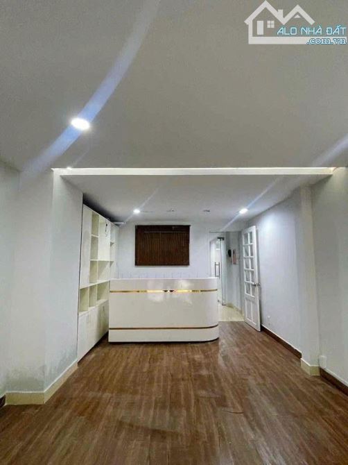 nhà nguyên căn 60m2  Mặt tiền  Đào Duy Anh, Phường 9, Phú Nhuận - 3