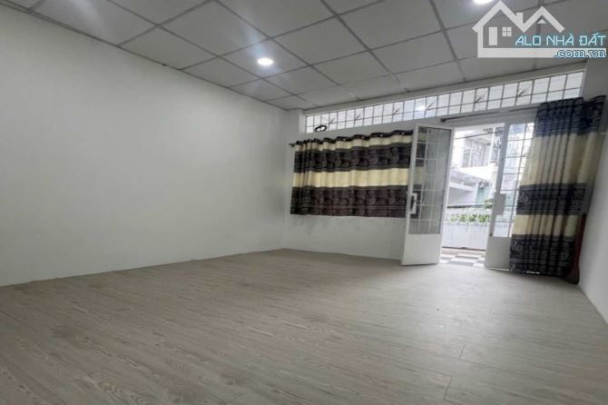 Bán nhà hẻm ô tô, Điện Biên Phủ, Bình Thạnh, 3.7m x 11m, 36 m², nở hậu - Giá 5.69 tỷ TL - 4