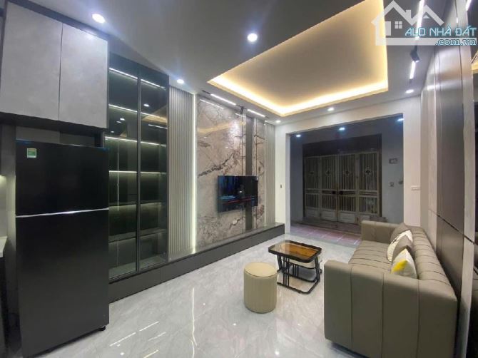 6Tỷ Hơn - 35m2 - Hà Kế Tấn - Mặt Ngõ - 3 Gác chạy vòng quanh nhà - Ngõ dân trí cao - 7