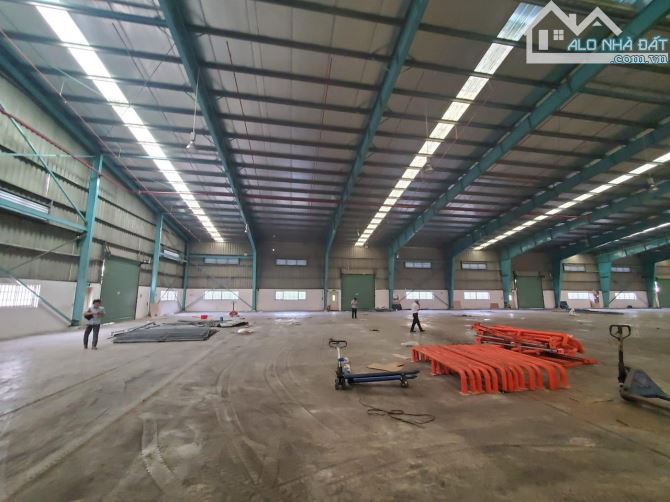 Cho thuê Kho - Xưởng 1000m2 đường Linh Trung. Thủ Đức. Chuẩn PCCC. Cont 24/24.