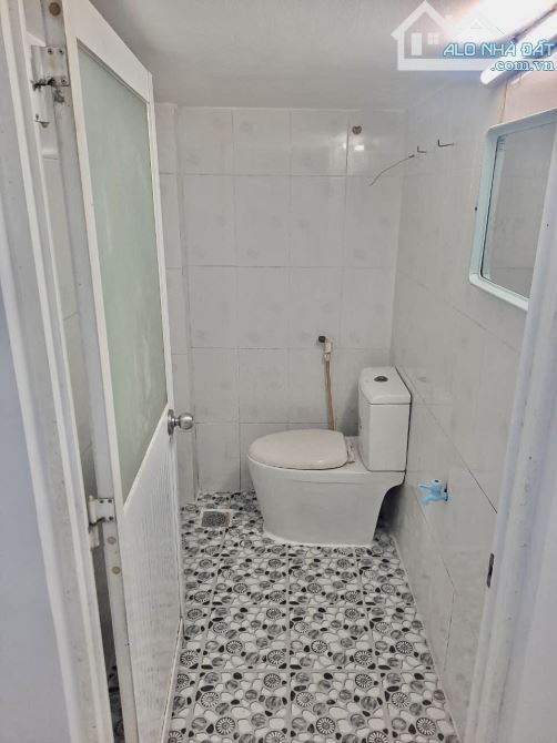 BÁN NHÀ MẶT TIỀN ĐƯỜNG CHIẾN LƯỢC, 117M2(4.5x26M), SÁT CHỢ BÌNH TRỊ. - 5