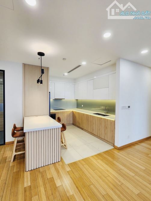 Bán Nhanh Căn Hộ B6 Nguyễn Cơ Thạch - 80m², Giá 4.5 Tỷ - 3