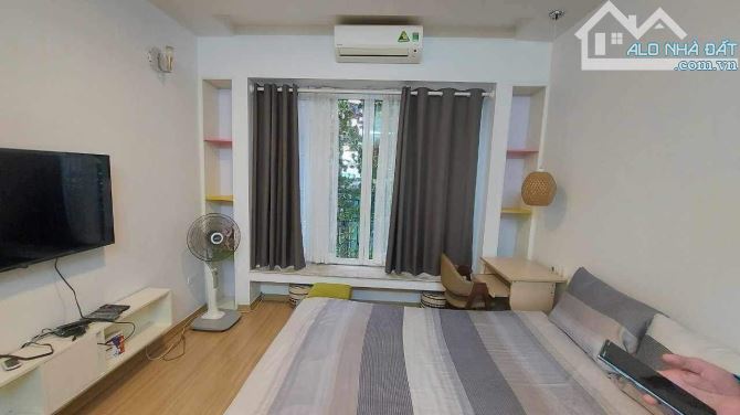Cho thuê 1n1k Hàm Long, 45m2, cách hồ Hoàn Kiếm 700m, full đồ, giá 7.5tr