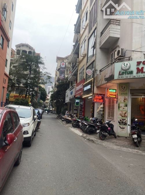 Tòa nhà  9 tầng  Nguyễn Thị Định - Cầu Giấy, Dt 81m2 2 mặt thoáng- gara ô tô vào nhà . - 3