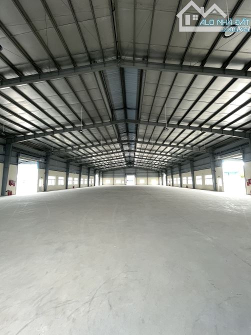 Cho thuê kho xưởng 2.700m2; 5200m2 trong KCN Long Thành, Thị Trấn Long Thành - 4