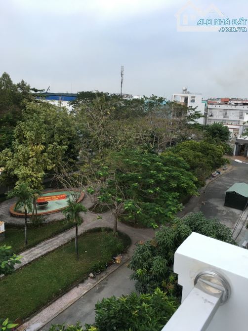 Cần cho thuê nhà mới hẻm 9m Nguyễn Bình, NB, dt 5x18m, 3 lầu. Giá 20 triệu - 6