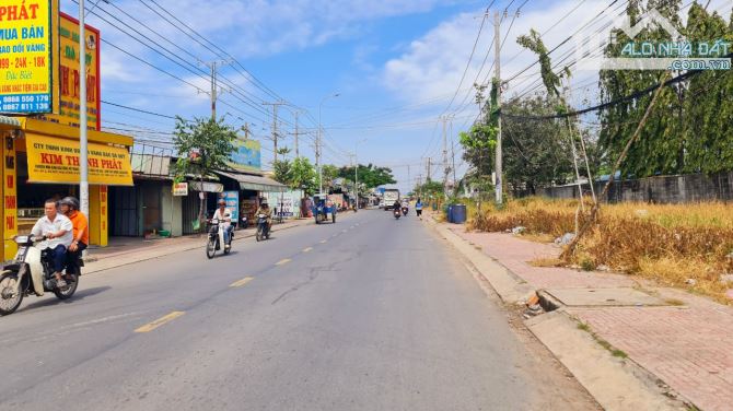 bán đất 10x30m nhánh đường Chợ Chiều, Đức Hòa Đông, Đức Hòa, Long An giá 2.5 tỷ - 5