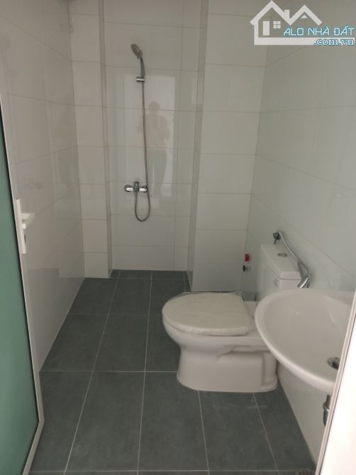 💦Nhà Mặt Tiền Nguyễn Oanh Phường 17💦4x28m 3 Lầu.6 PN.5WC💦35 TRIỆU - 10