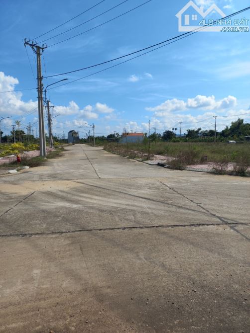 Bán đất dt 107m2 khu dân cư , kv cẩm văn ,p nhơn hưng,tx an nhơn,Bình Định - 1