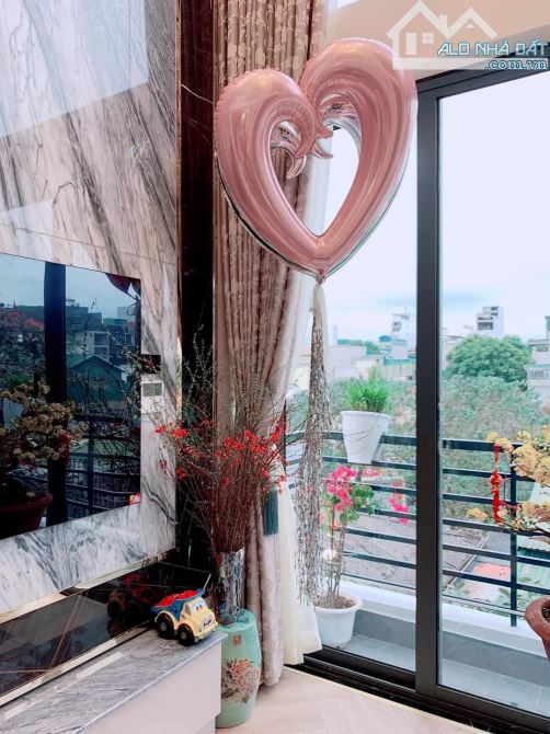 ⚜️ MẶT NGÕ HÀNG HƯƠNG, HOÀN KIẾM, Ô TÔ, THANG MÁY, KD 57M2 6T MT 4M (NHÀ RẤT ĐẸP) CHỈ 22 - 2