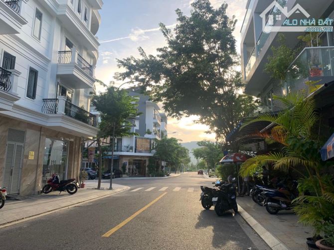🌸🌸 Cần bán nhà 3 tầng mặt tiền đường B3 (Tạ Xuân Thu) VCN Phước Hải, Nha Trang - 8