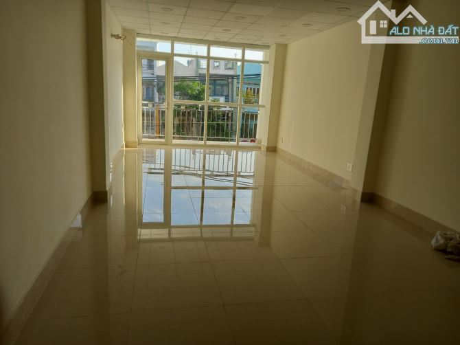 💦Nhà Mặt Tiền Nguyễn Oanh Phường 17💦4x28m 3 Lầu.6 PN.5WC💦35 TRIỆU - 9
