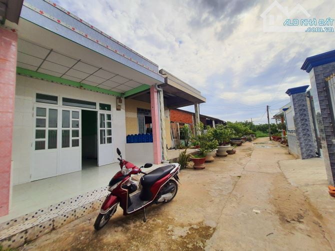 Bán nhà 2MT xã Nhơn Thạnh Trung, TP. Tân An 4x16 giá 690 Triệu