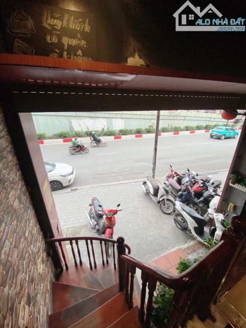 NHÀ HÀNG MẶT PHỐ NGUYỄN CHÍ THANH, ĐỐNG ĐA, 50M2 5T THANG MÁY MT 4.5M, CHỈ 29 TỶ