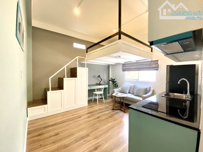Tòa nhà 9 tầng duy nhất Q.PN, mặt tiền đường TRẦN KHẮC CHÂN. Dt: 15m x 23m. Giá: 110 tỷ.