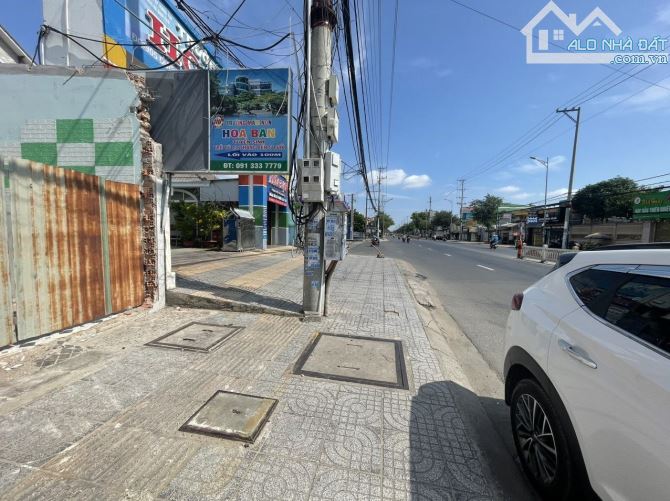 Bán Đất Mặt Tiền Đường 30 tháng 4 412.4M2 (8.37x49.17) - Giá: 26.5Tỷ - 2