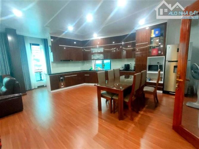 Bán nhà Nguyễn Thị Định Cầu Giấy, DT118m, 8T, mt6.5m, KD dòng tiền, thang máy, ô tô, 32 tỷ - 6