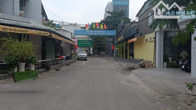 Mặt tiền Nguyễn Văn Khối, ngang 8, 7pn, giá chỉ: 17.5 tỷ - 1