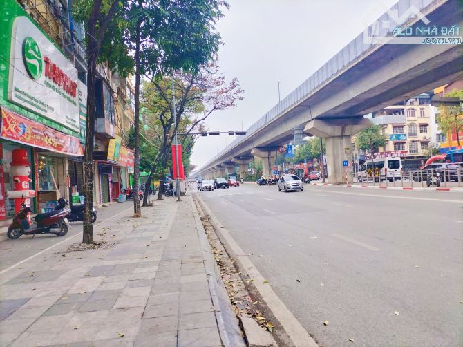Bán nhà mặt phố lớn Quang Trung 2 mặt phố trước sau kinh doanh 105m2*5T giá hơn 33 tỷ