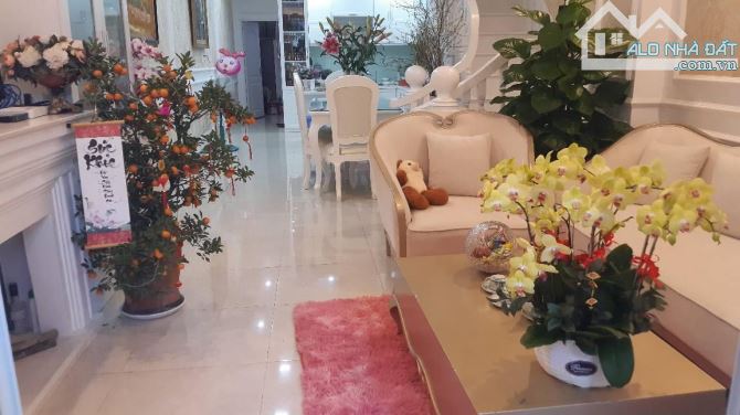 Bán căn nhà mới đẹp long lanh đường Trần Khánh Dư, tp Vũng Tàu 2 lầu