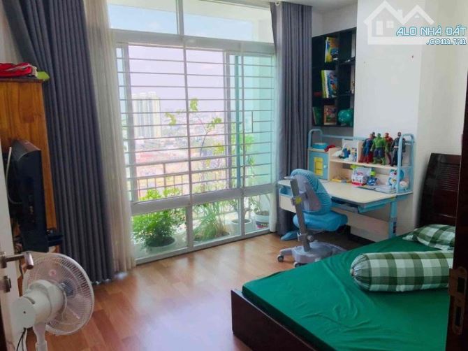 Bán Căn Hộ Tản Đà Court , Căn Duplex ,168m2 , 3 PN, 3WC ,Full Nội Thất , Giá 8 Tỷ 5