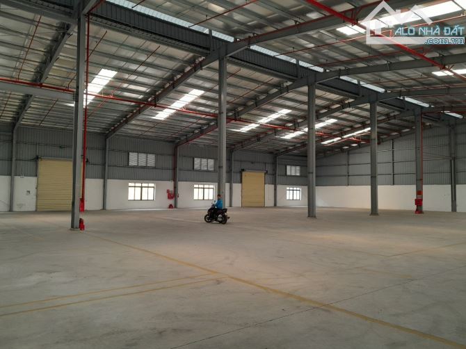 Cho thuê kho xưởng 1250m2, 2500m2 KCN Đài Tư, quận Long Biên