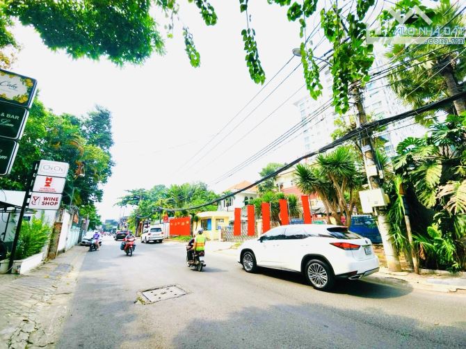 Bán Đất 1343m2(26mx54m) Xây Cao Tầng-Mặt Tiền Đường Trần Ngọc Diện,Thảo Điền,Quận 2 - 4