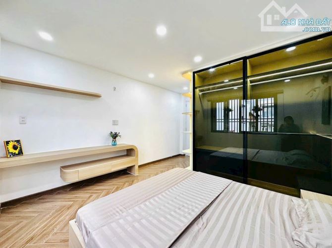 Nhà Full Nội Thất💦Hẻm Xe Hơi💦Phạm Văn Chiêu P9💦4x17m 3 Lầu 5pn 5wc💦18 triệu - 16