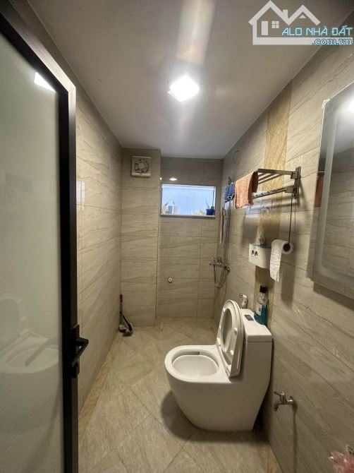 Bán nhà 50m2 khu dịch vụ Mộ Lao ở giữa Thanh Bình - Vũ Trọng Khánh kinh doanh thuận lợi - 6