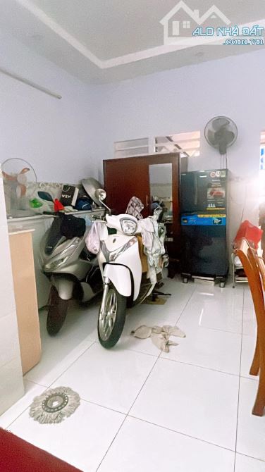 MẶT TIỀN ĐƯỜNG NHỰA 15M, ĐỖ BÍ, 4x15M, 2 TẦNG, CHỈ 6.6 TỶ - 6
