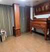 Cho thuê nhà mặt phố NGUYỄN KHANG, DT 135m2x8 tầng, MT 10m, Giá 190tr