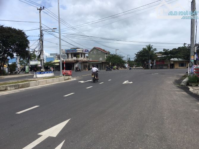 Bán lô đất mặt tiền đường An Dương Vương; gần ngã 4 Thương Tín - TP Hội An; giá 14 tr/m2 - 1