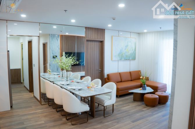 Thiện chí bán lỗ 1 tỷ căn hộ cao cấp 82m mặt tiền biển Mỹ Khê Đà Nẵng, sổ hông lâu dài - 4