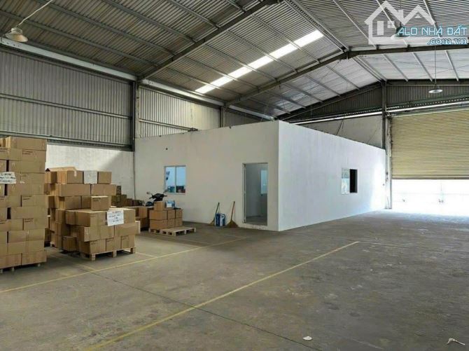 Cho thuê kho xưởng giá rẻ tổng 800m2 tại mặt tiền Bình Thành, quận Bình Tân - 1