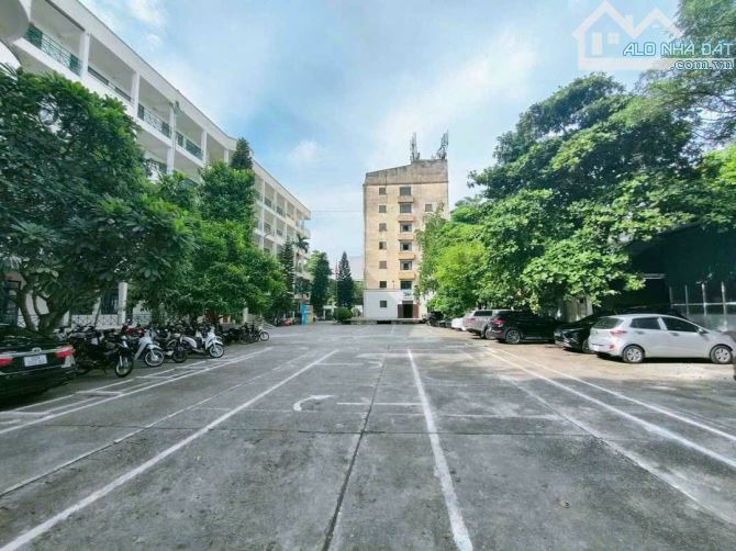 Cần CN gấp Trường Trung cấp (Liên cấp) – 5000m² đất sử dụng LÂU DÀI tại Long Biên,chỉ 185ỷ - 2