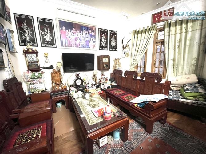 Mặt phố Tam Khương 5 tầng giá 28.4 tỷ - 3