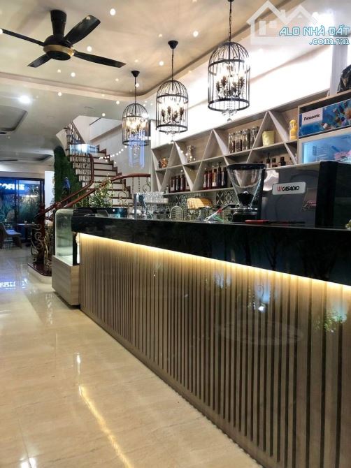 Biệt thự lô góc Văn Quán gần hồ tầng 1 mở cafe 28,5 tỷ