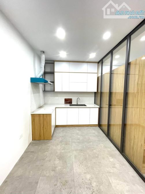 Bán Nhà Võ Văn Dũng, Đống Đa, 65m2, 6 tầng thang máy, mt 6m, giá 18.7 tỷ - 1