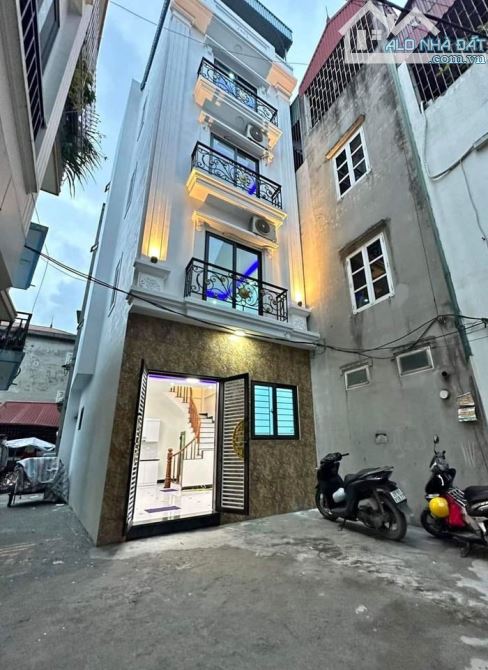 Bán nhà Ngõ 294 Minh Khai Ô tô qua cửa Dt 33m Mt 4m Giá 4,3 tỷ - 1