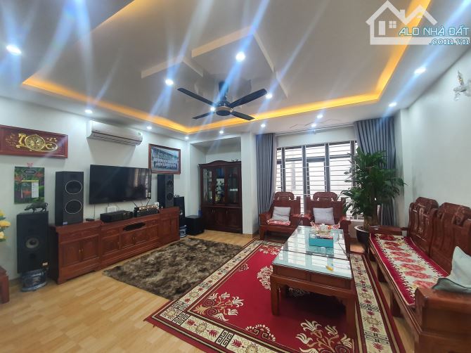 KDT LuXuRy Kiến Hưng,  dân trí cao, an sinh đỉnh, mặt tiền Quyền lực 76m2, 18,6tỷ