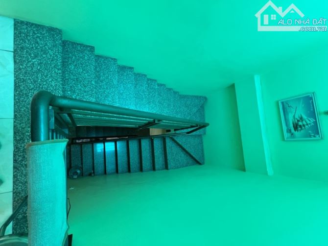 Bán nhà sát mặt tiền Tô Hiến Thành, Quận 10, 4 tầng 4x17, cực ngon chỉ 7.99 tỷ