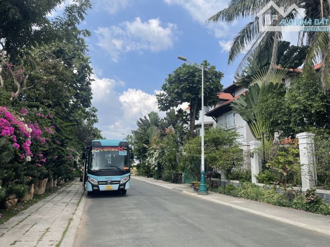Bán gấp Lô Đất Khu Biệt Thự Thủ Thiêm City, phường Thạnh Mỹ Lợi, Quận 2 ( 16x25m) gần sông