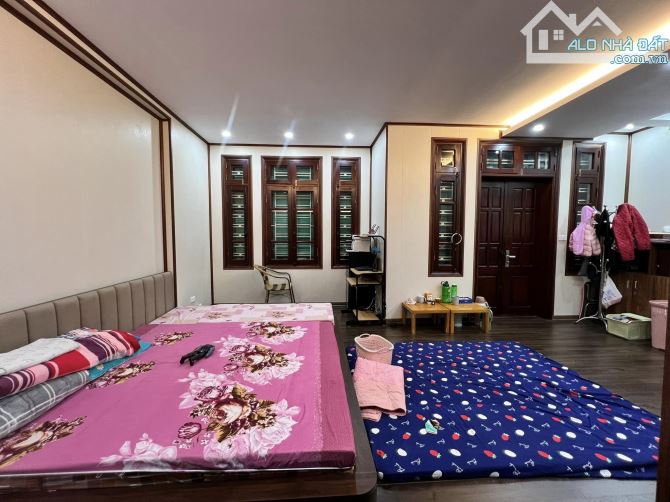 💥SIÊU PHẨM CẦU GIẤY - 10M Ô TÔ TRÁNH - CHIA LÔ XÂY CCMN CỰC ĐỈNH - MT 9M - ĐẦU TƯ💥
