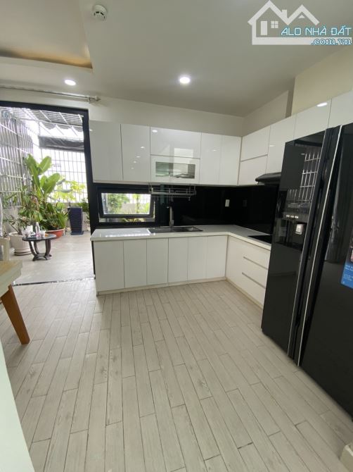 Gần căn hộ chung cư Thiên Phước Q11, đầy đủ tiện ích, 80m2, 1PN, nội thất cao cấp - 2