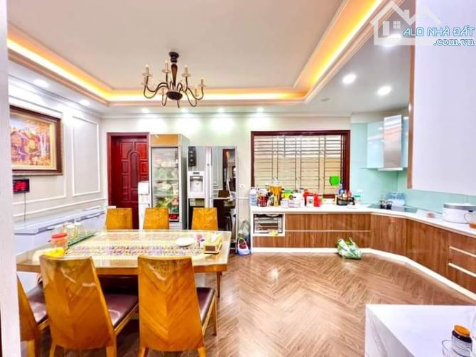 Bán nhà phố Đội Cấn, Ba Đình, THANG MÁY, 2 thoáng, KD, DT130m, 5T, mt7m, 43.8 tỷỞ, - 4
