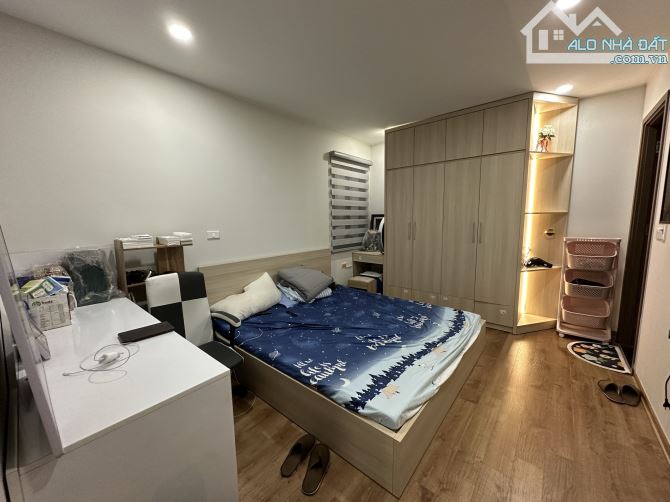 Cho thuê căn hộ DV1 Rose Town, 59 Ngọc Hồi 2 ngủ 2wc full đồ giá 10 triệu / tháng ! - 4