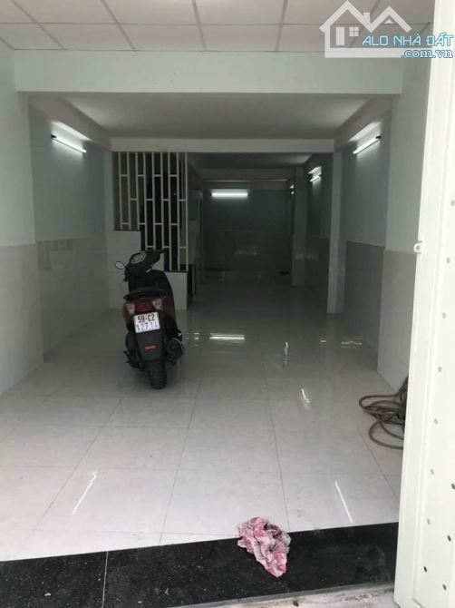 BÁN NHÀ MỚI 3 TẦNG ,BTCT,HẺM XE HƠI,60M2 Đ 79,PHÚ HỮU ,TP THỦ ĐỨC.Dt :60m2 chỉ 4,8 tỷ - 4